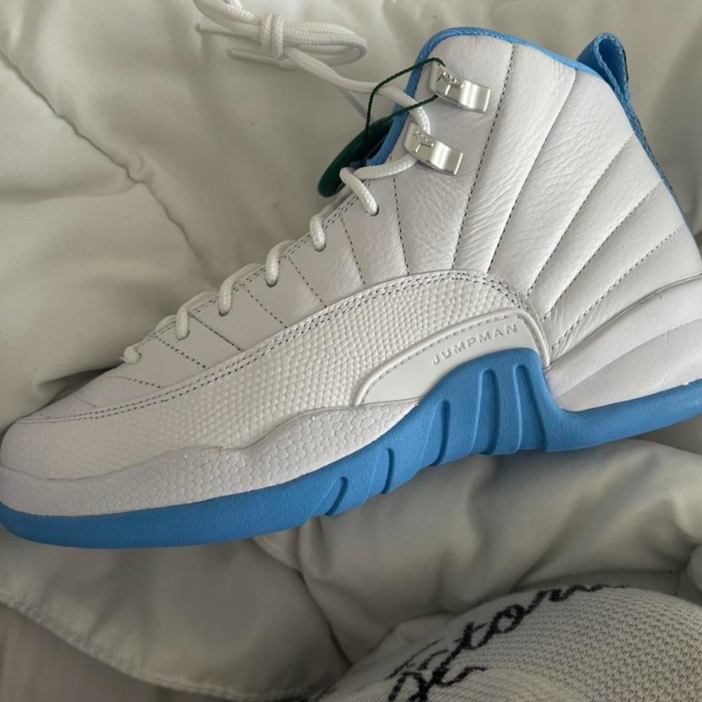 Jump White and Blue Kids Sneakers